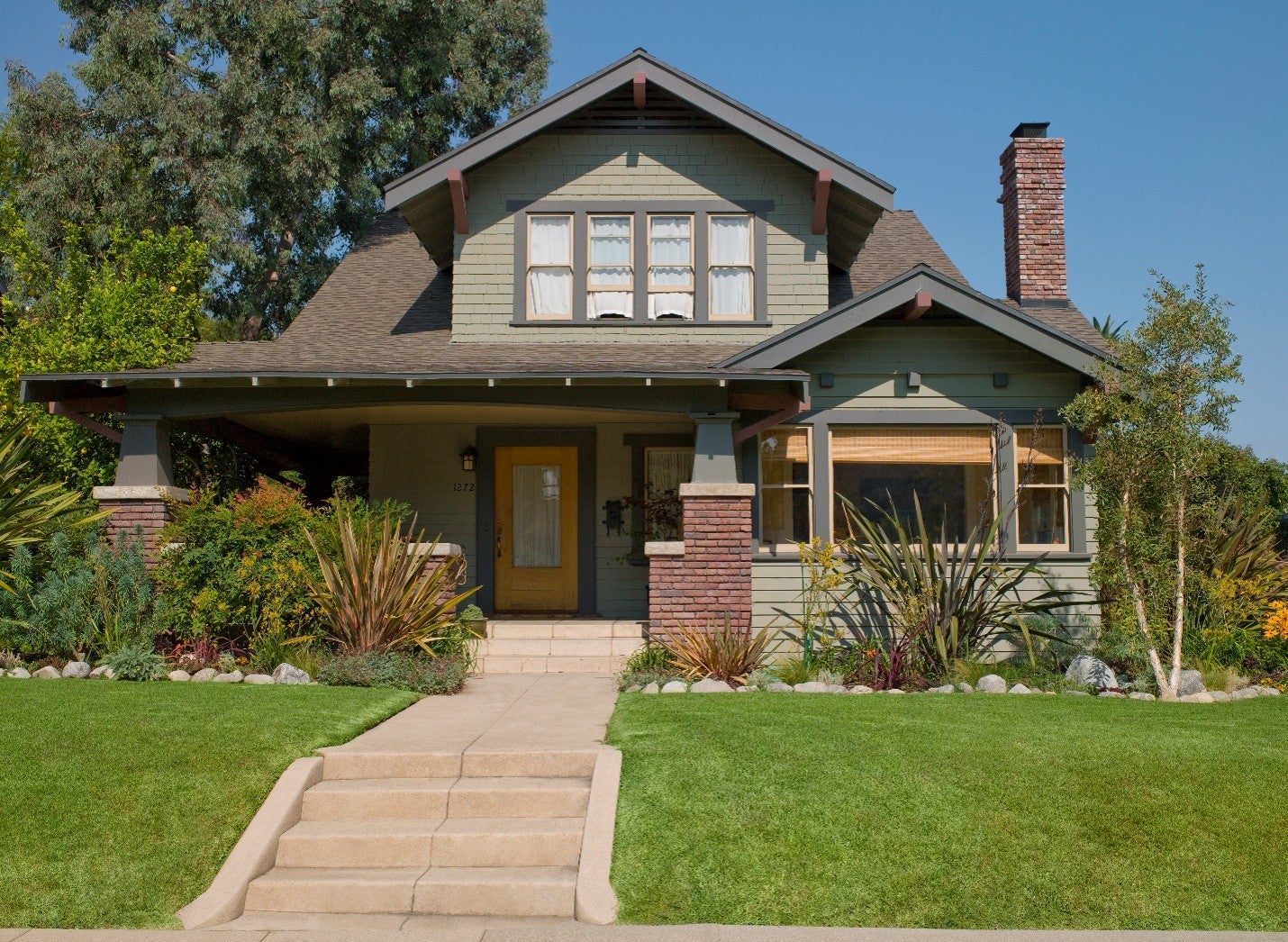 Featured image for “Curb Appeal Upgrades That Offer the Highest ROI”